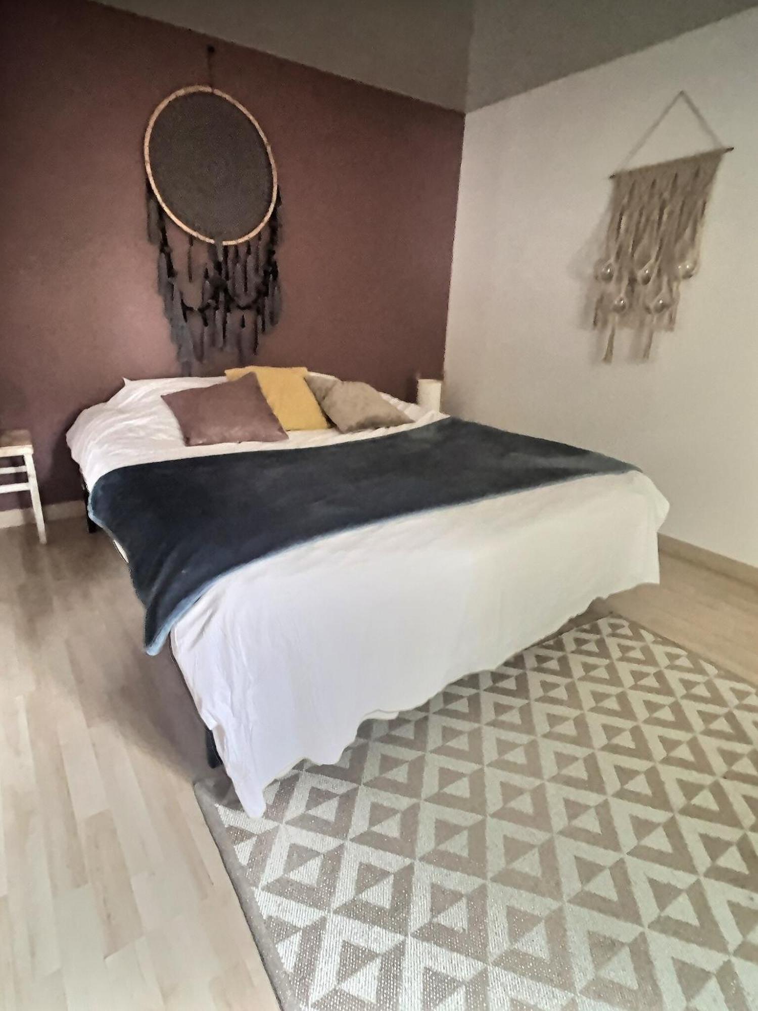Le Grandthille Apartman Châlons-en-Champagne Kültér fotó